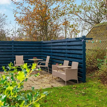 5 Person Holiday In Holiday home